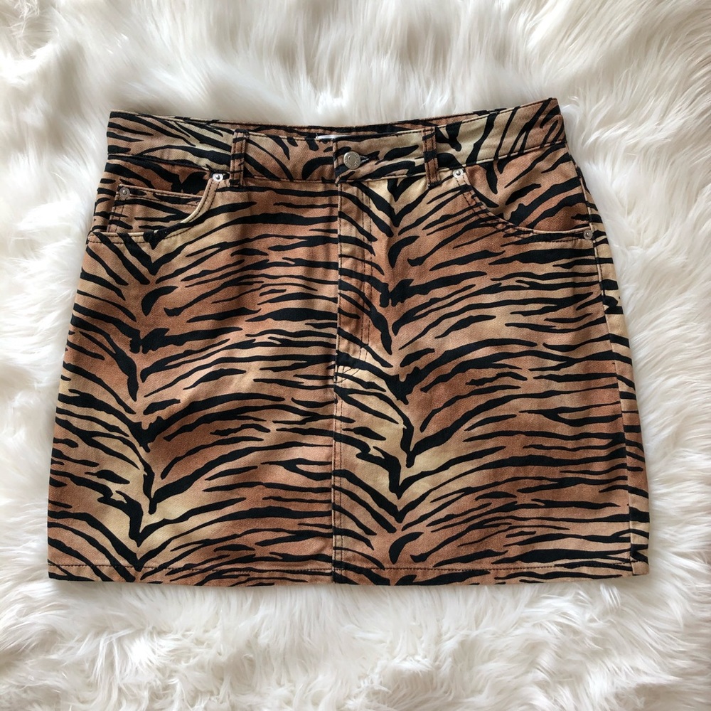 Topshop Sz 12 Tiger Print Denim Skirt - Picture 5 of 8